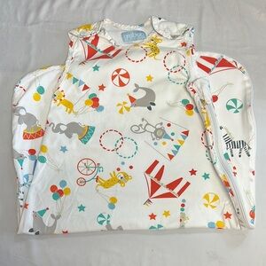 Grobag - White and Red Sleep Sacks with Playful circus Patterns